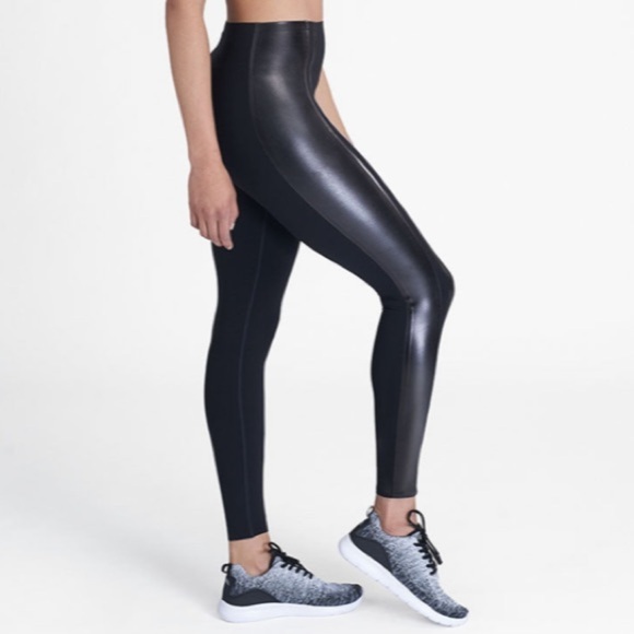 SPANX Every. Wear Gloss Side Stripe Leggings In Black XS NWT - Picture 1 of 10